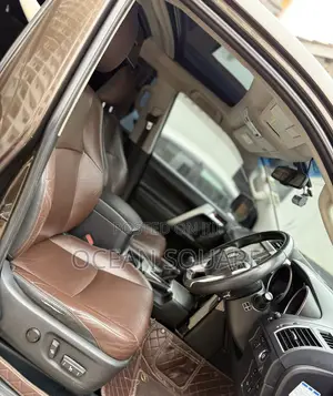 Toyota Land Cruiser Prado 2.8 2017 Brown