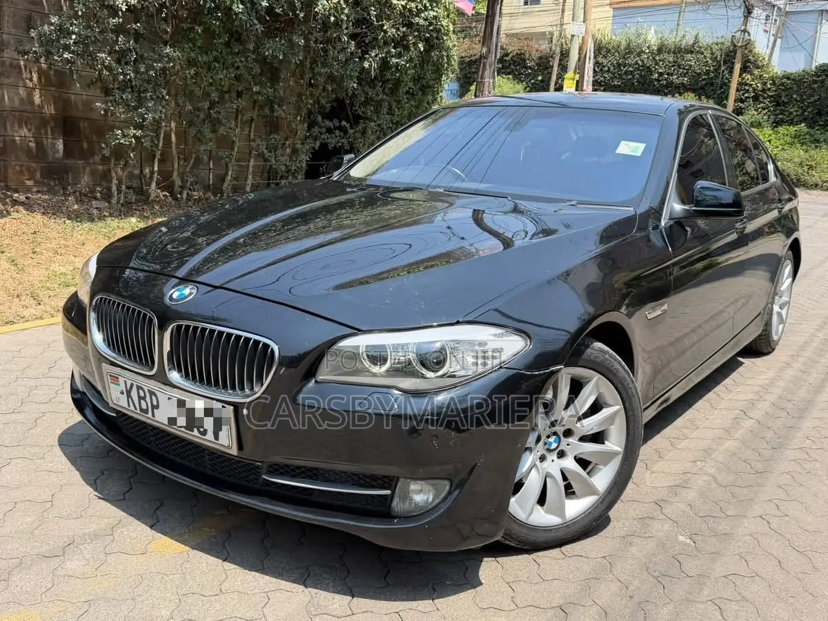 BMW 525i 2010 Black