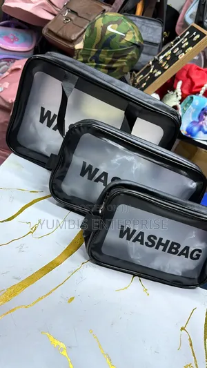 Black 3 in 1 Wash Bags Set