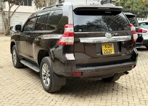 Toyota Land Cruiser Prado 2.8 2017 Brown