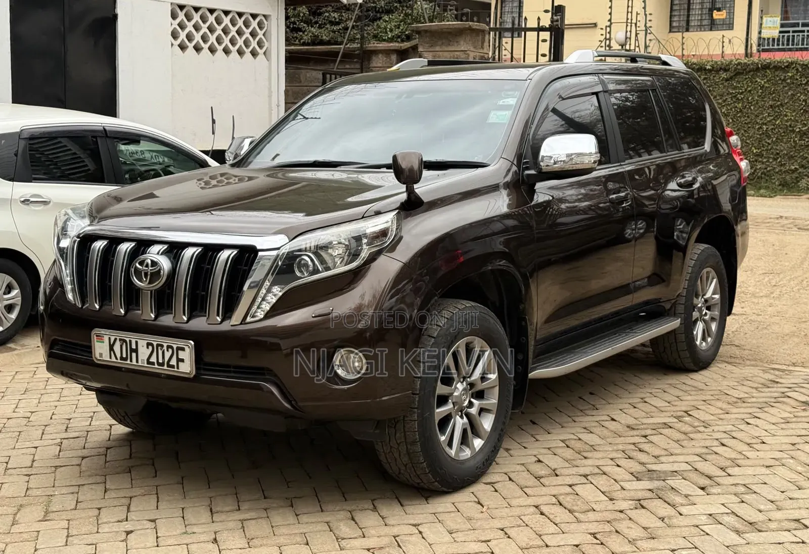 Toyota Land Cruiser Prado 2.8 2017 Brown