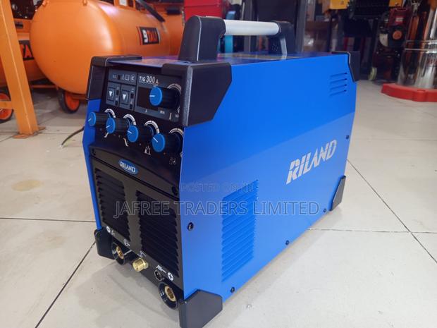 Riland TIG 300A 1Ph Welding Machine - thumbnail 2