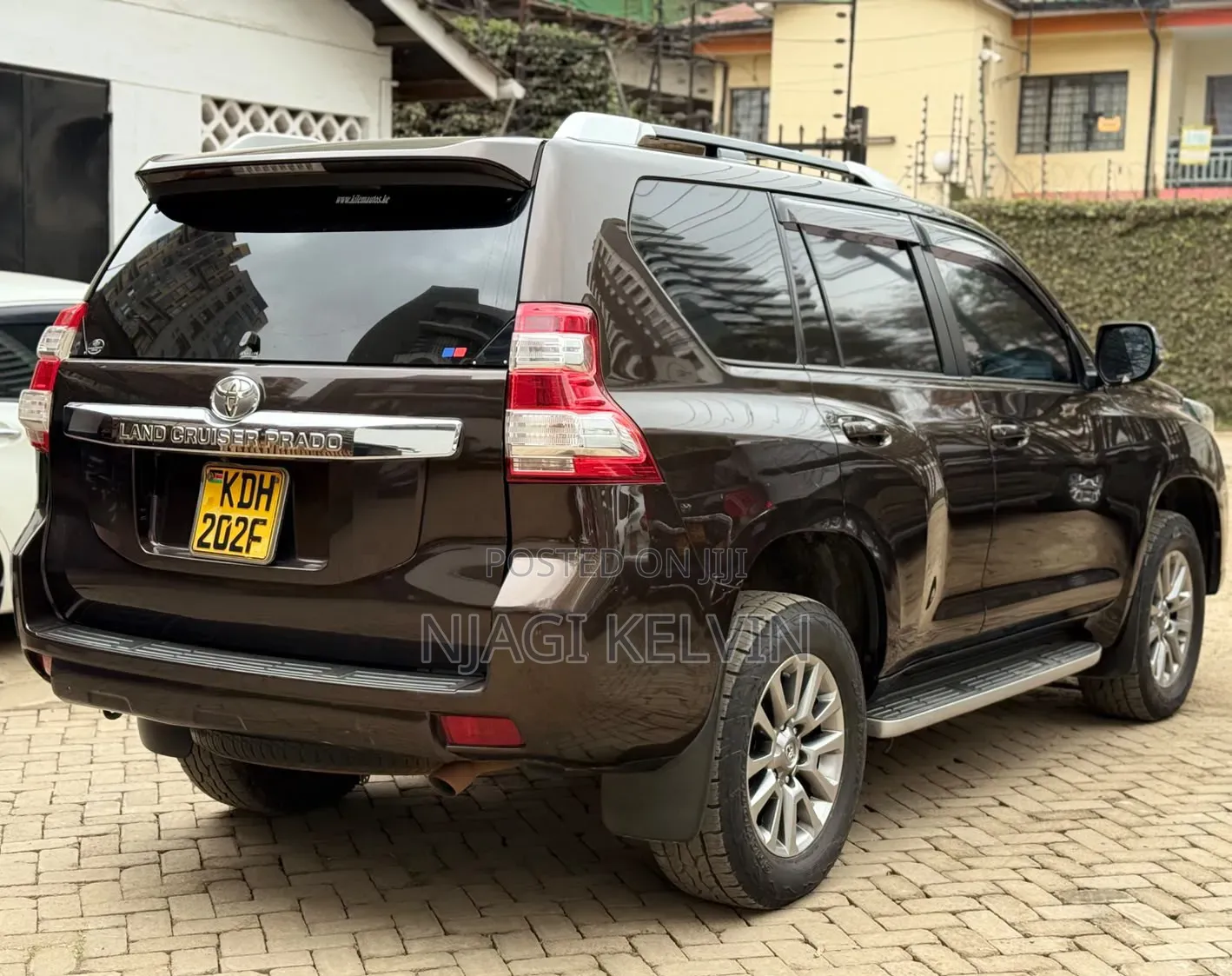 Toyota Land Cruiser Prado 2.8 2017 Brown