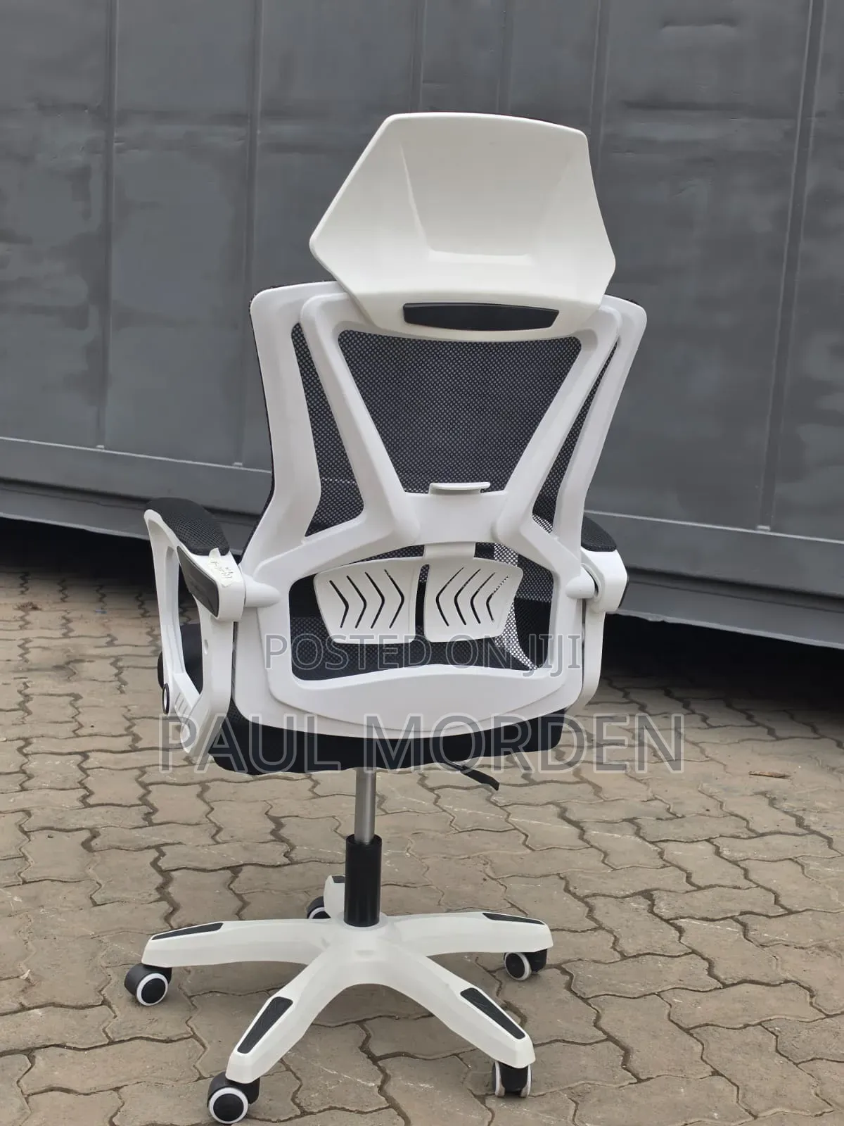 White Back Gray Office Chair With Footrest