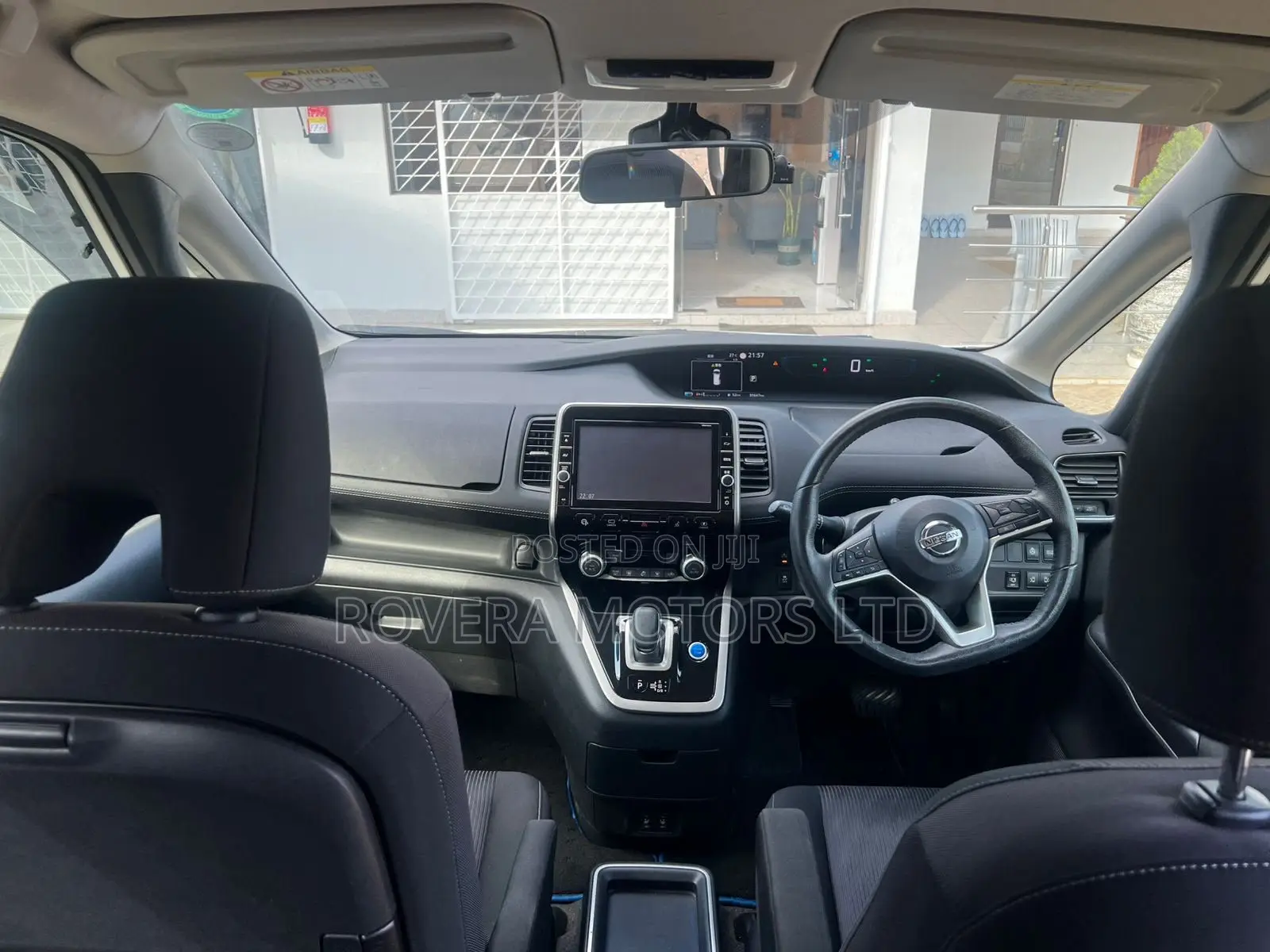 Nissan Serena 2019 White