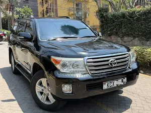 Toyota Land Cruiser 4.6 V8 ZX 2012 Black