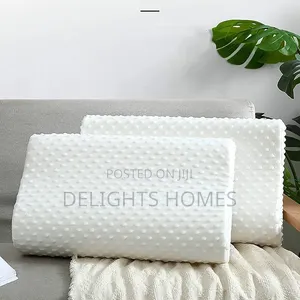 *Latex /Orthopedic* Pillows_sc