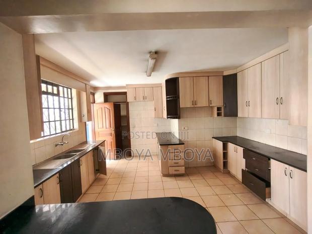 3bdrm Apartment in Parklands/Highridge for rent - main view