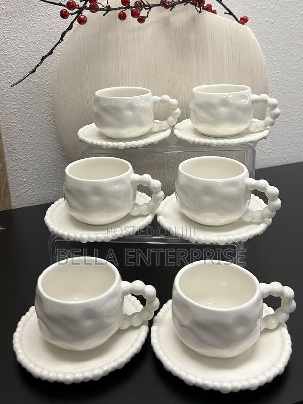Pearl Rim White Dinnerware Set - thumbnail 4