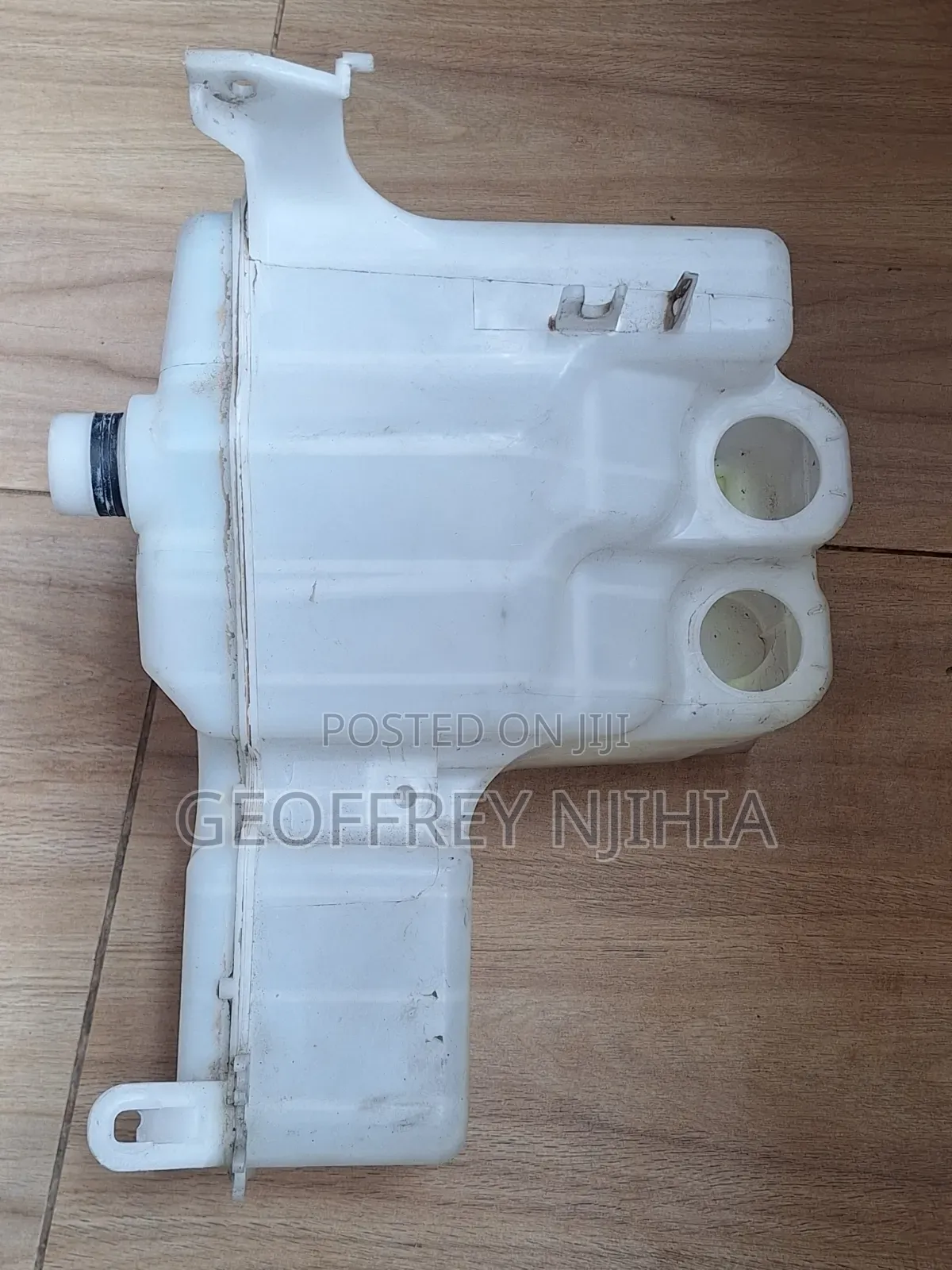 Toyota Mark X GRX130 Windscreen Washer Bottle (2010-2012)