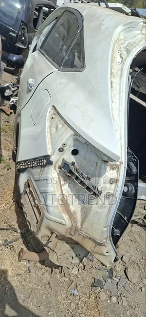 Toyota Rear Cut