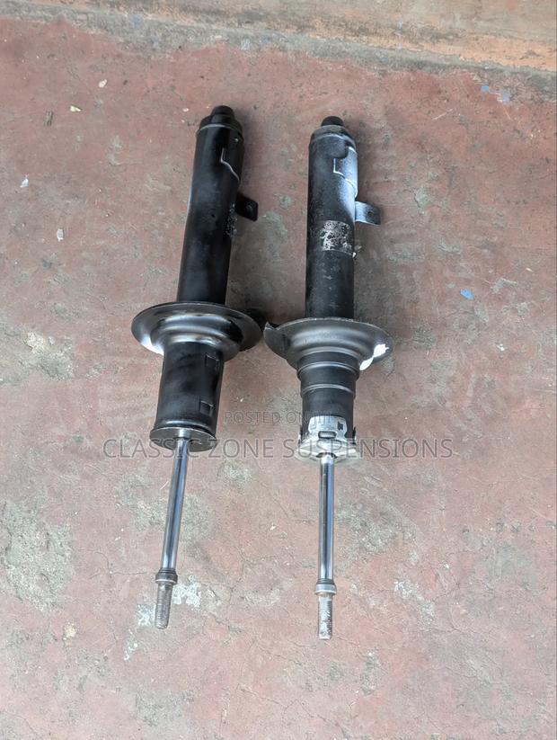 Toyota Mark X 4wd Shocks. - thumbnail 3