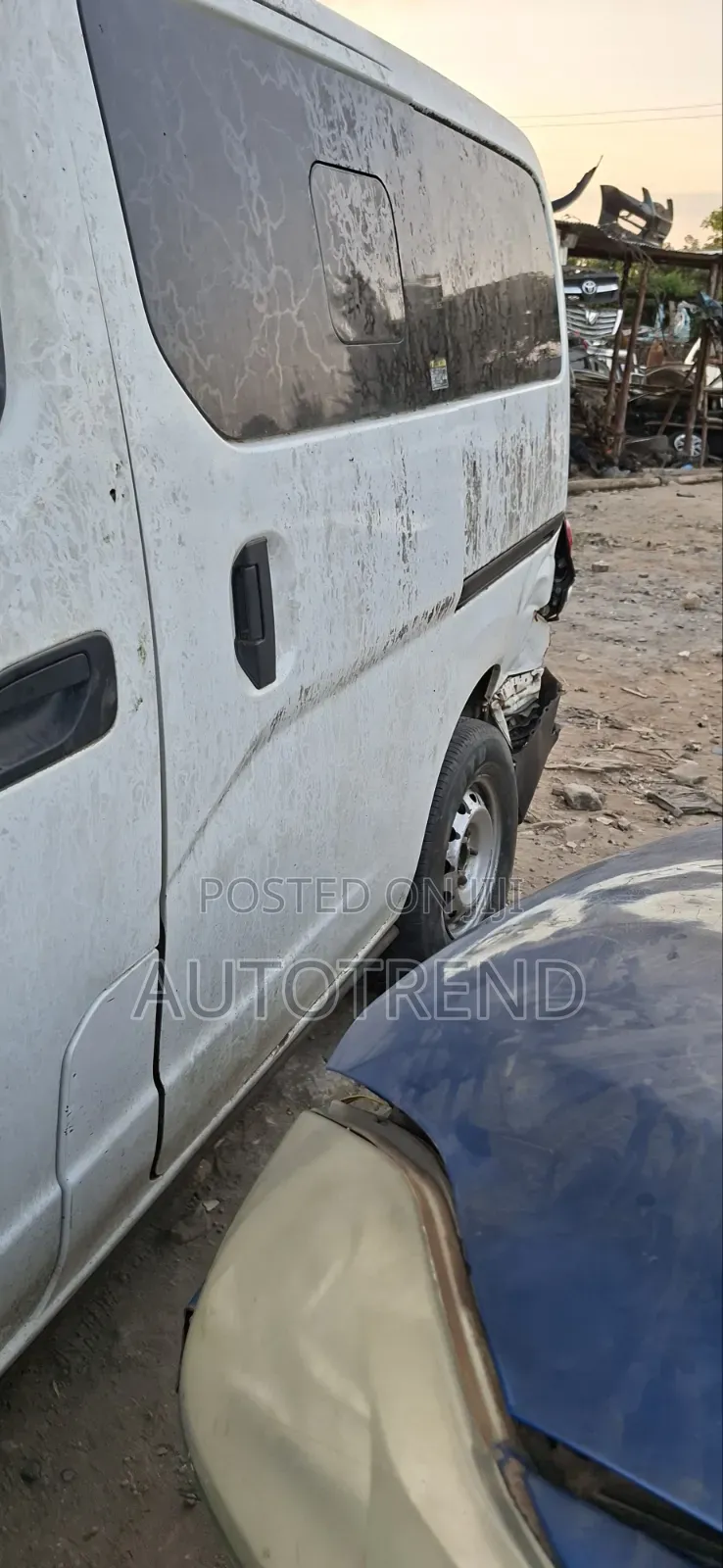 Nissan Rear Cut