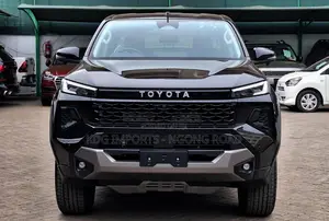 New Toyota Hilux 2026 Black