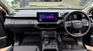 New Toyota Hilux 2026 Black