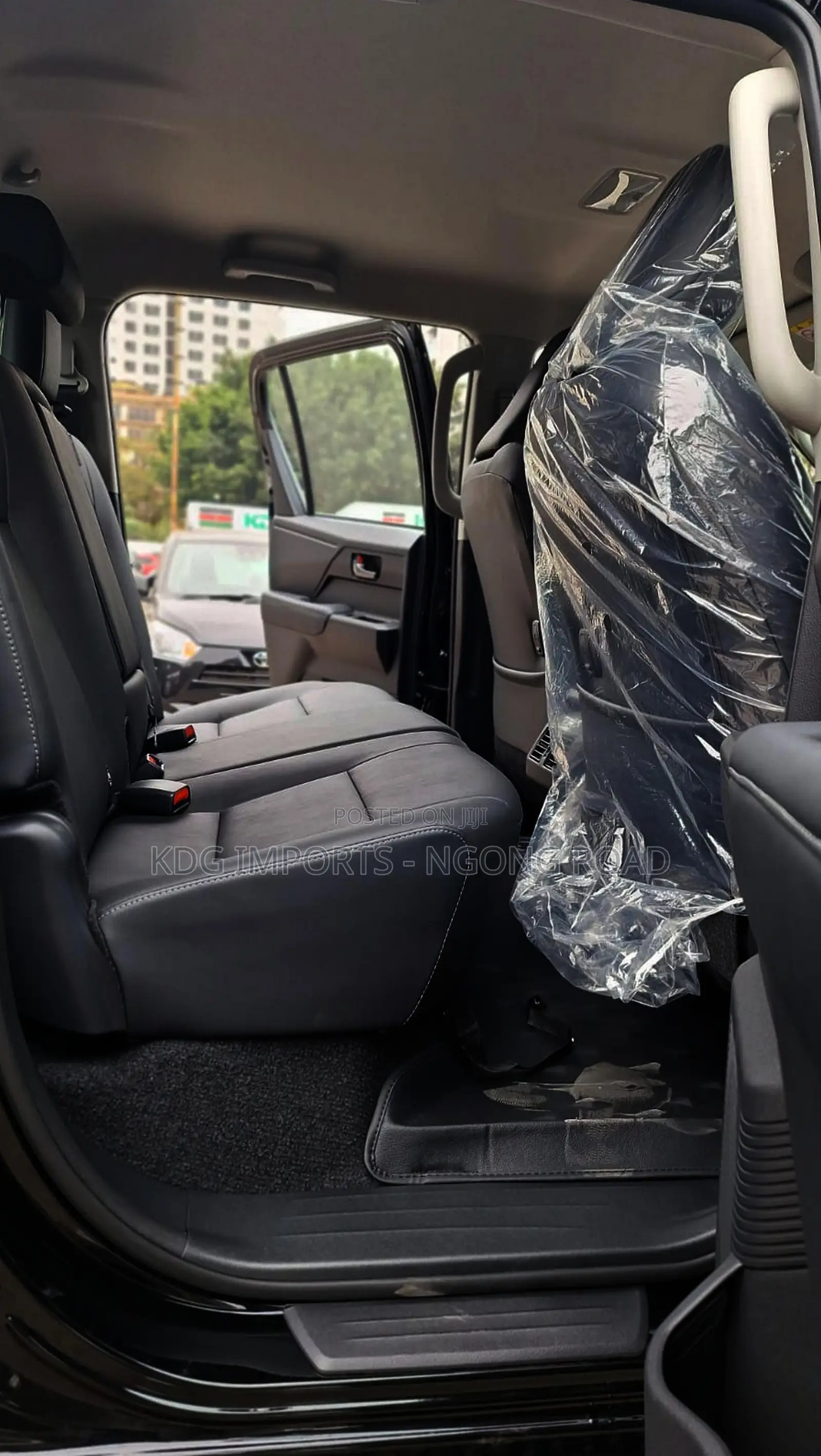 New Toyota Hilux 2026 Black