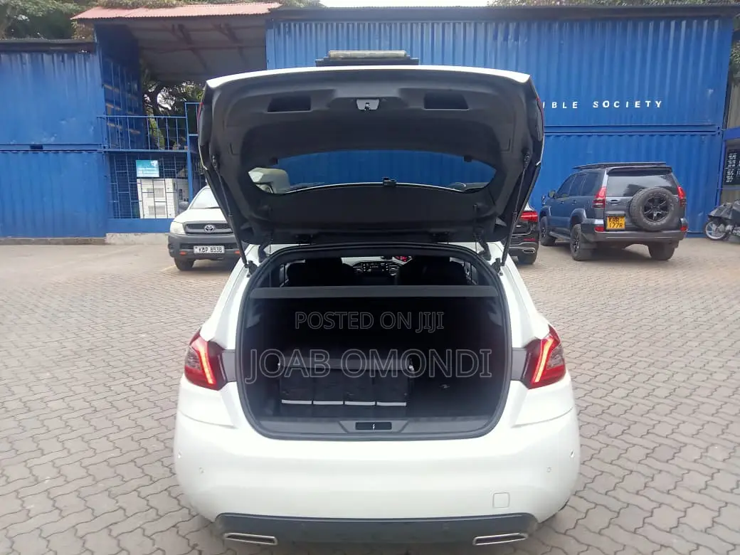 Peugeot 308 2018 White