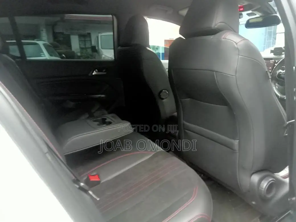 Peugeot 308 2018 White