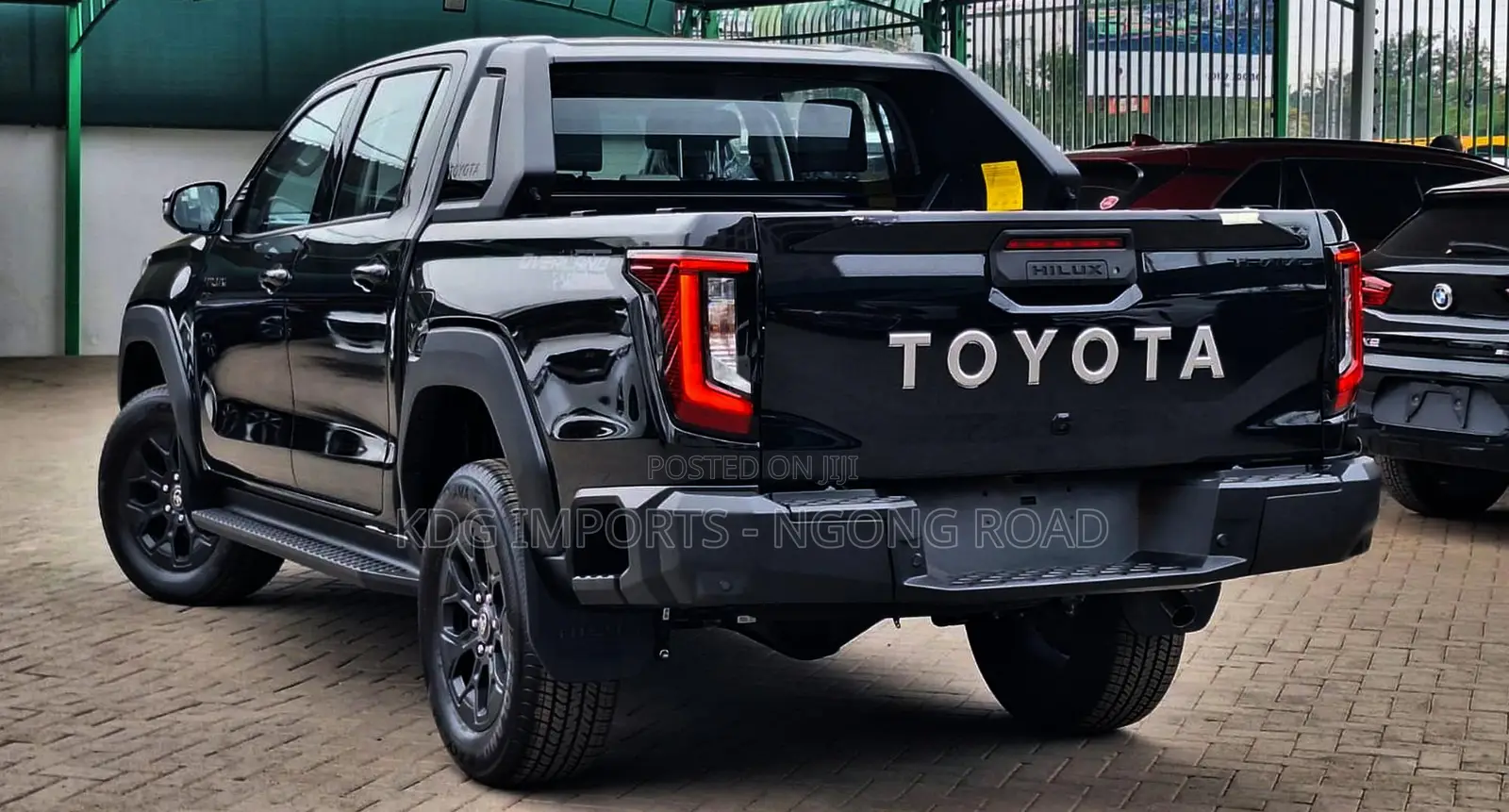 New Toyota Hilux 2026 Black