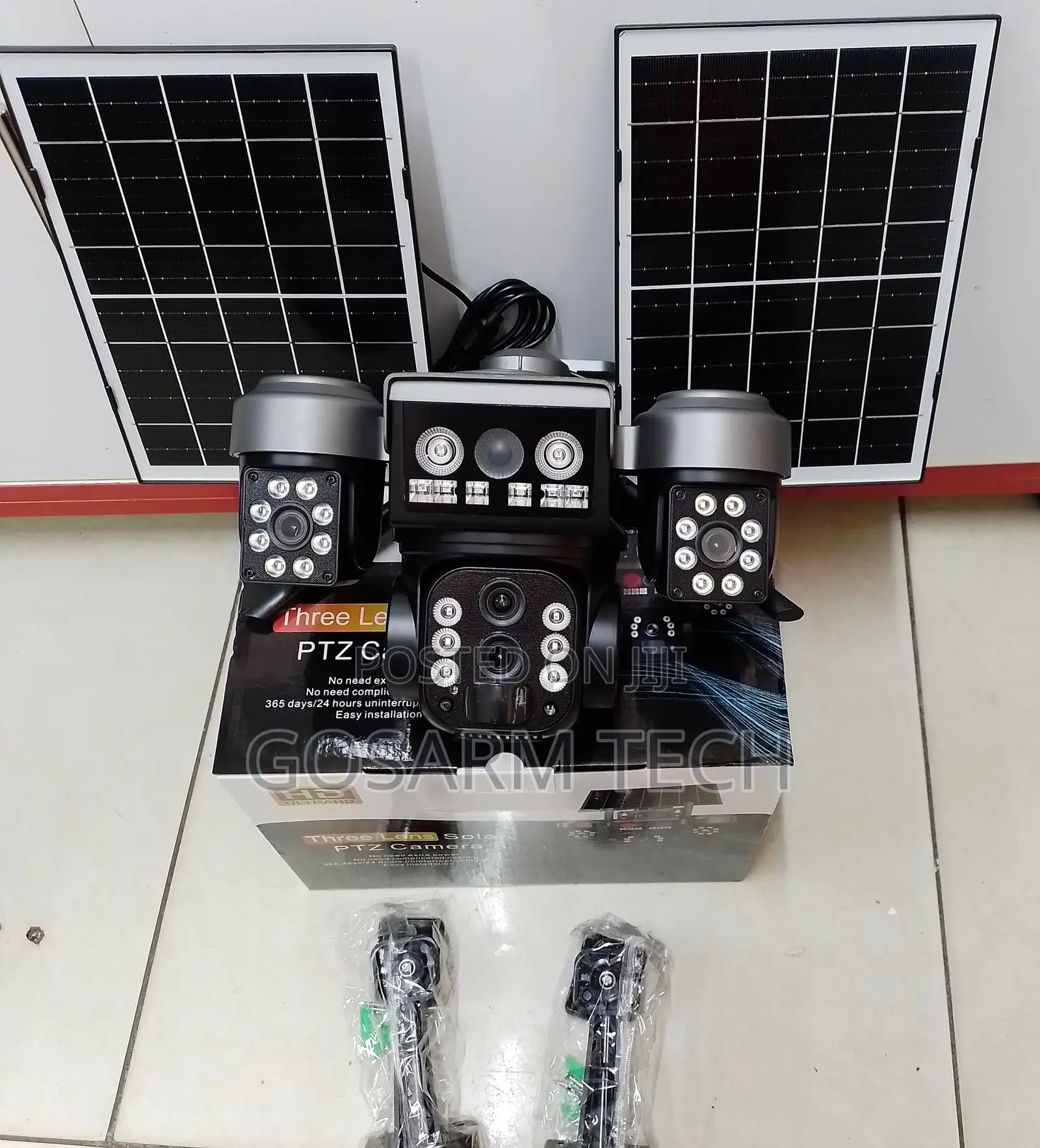 V380 4g Triple Lens 3 Lens Dual Panels With 15x Zoom Solar Camera