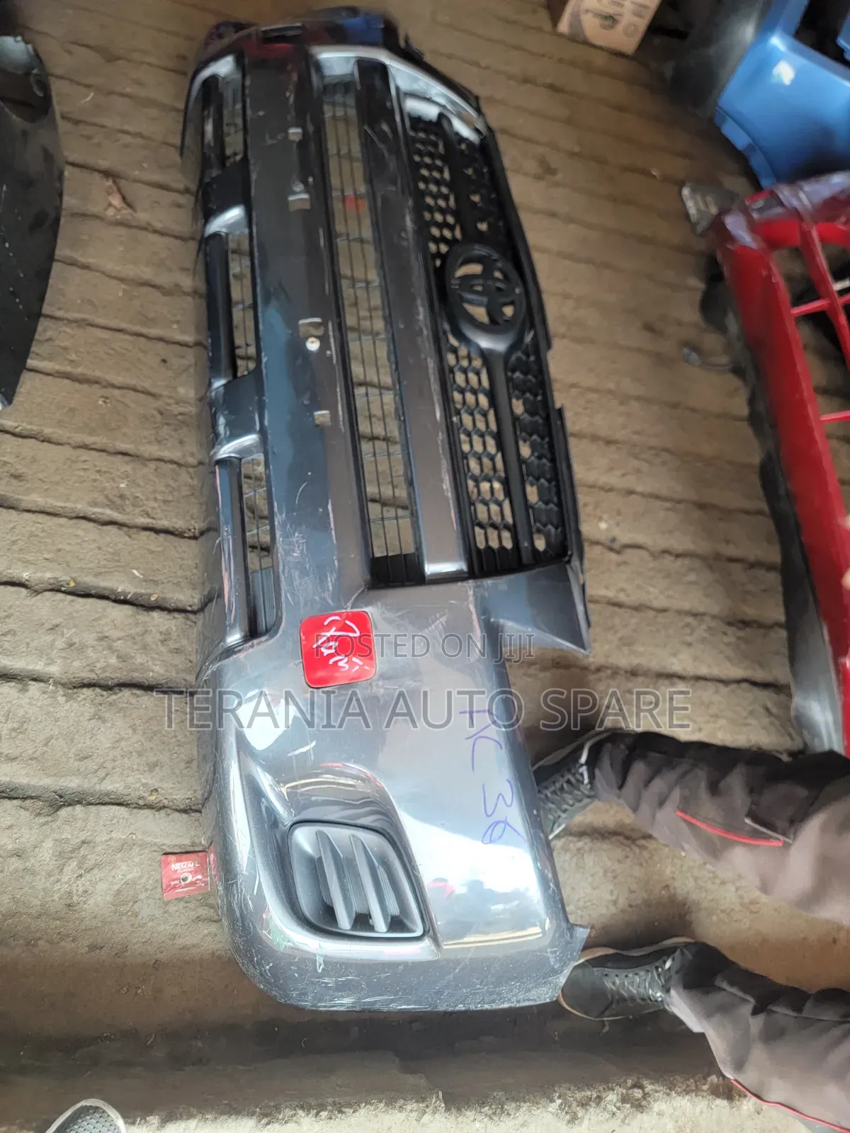 Toyota Rav4 AC 36 Front Bumper