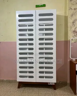 Large-Capacity Wooden Shoe Cabinet