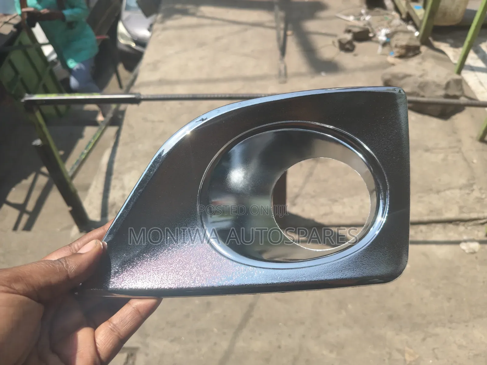 Fog Lamp Cover Premio 260