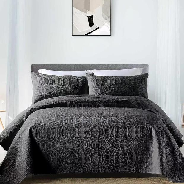 Quality Bed Cover Set | 220x240cm (6x7ft) | 3pc - main view
