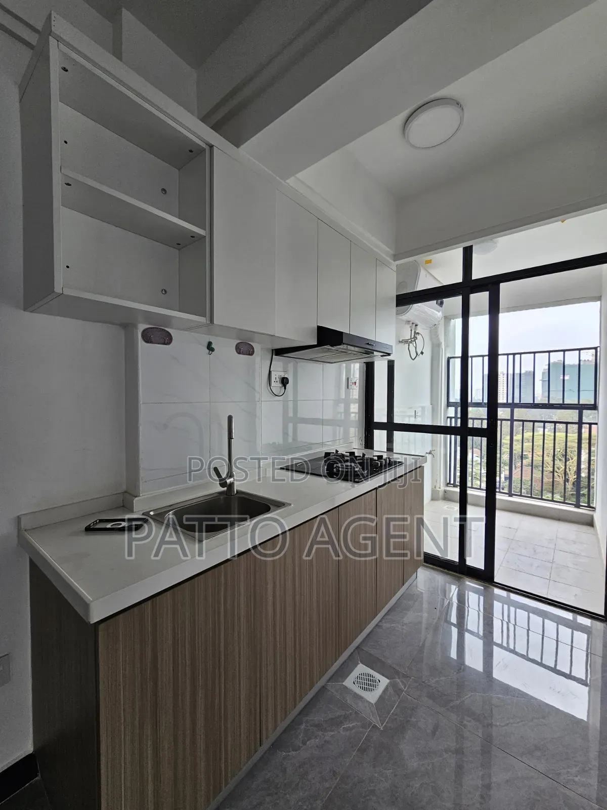 2bdrm Apartment in Kilimani, Hurlingham for sale