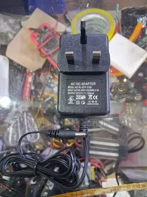 21v 1a AC-Dc Power Adapter