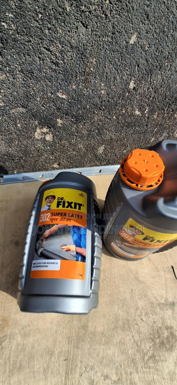 Dr. Fixit Super Latex 302 – Concrete Repair Bonding Solution - thumbnail 2