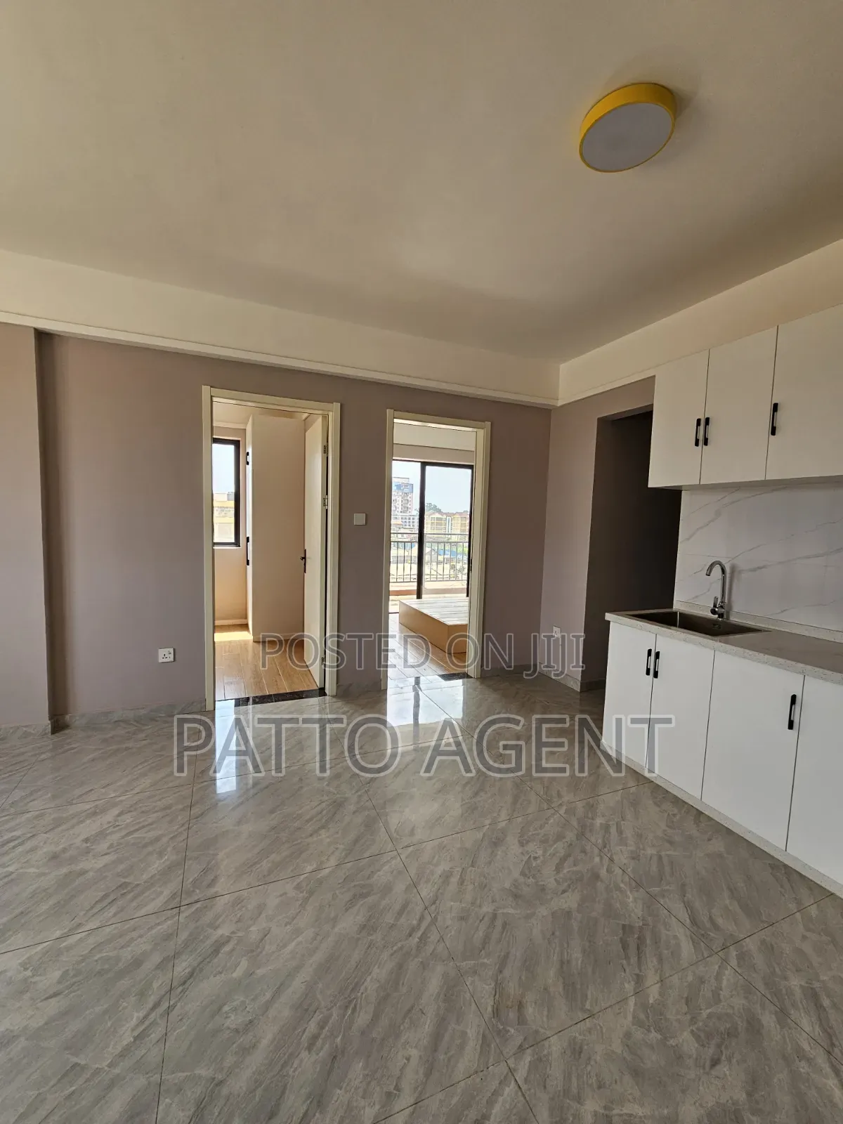 2bdrm Apartment in Lavington Area, Near, Racecourse for sale