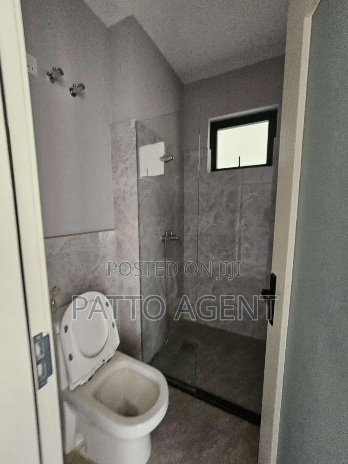 2bdrm Apartment in Lavington Area, Near, Racecourse for sale