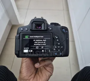 Canon Eos 750D With 18-55mm Kit Lens
