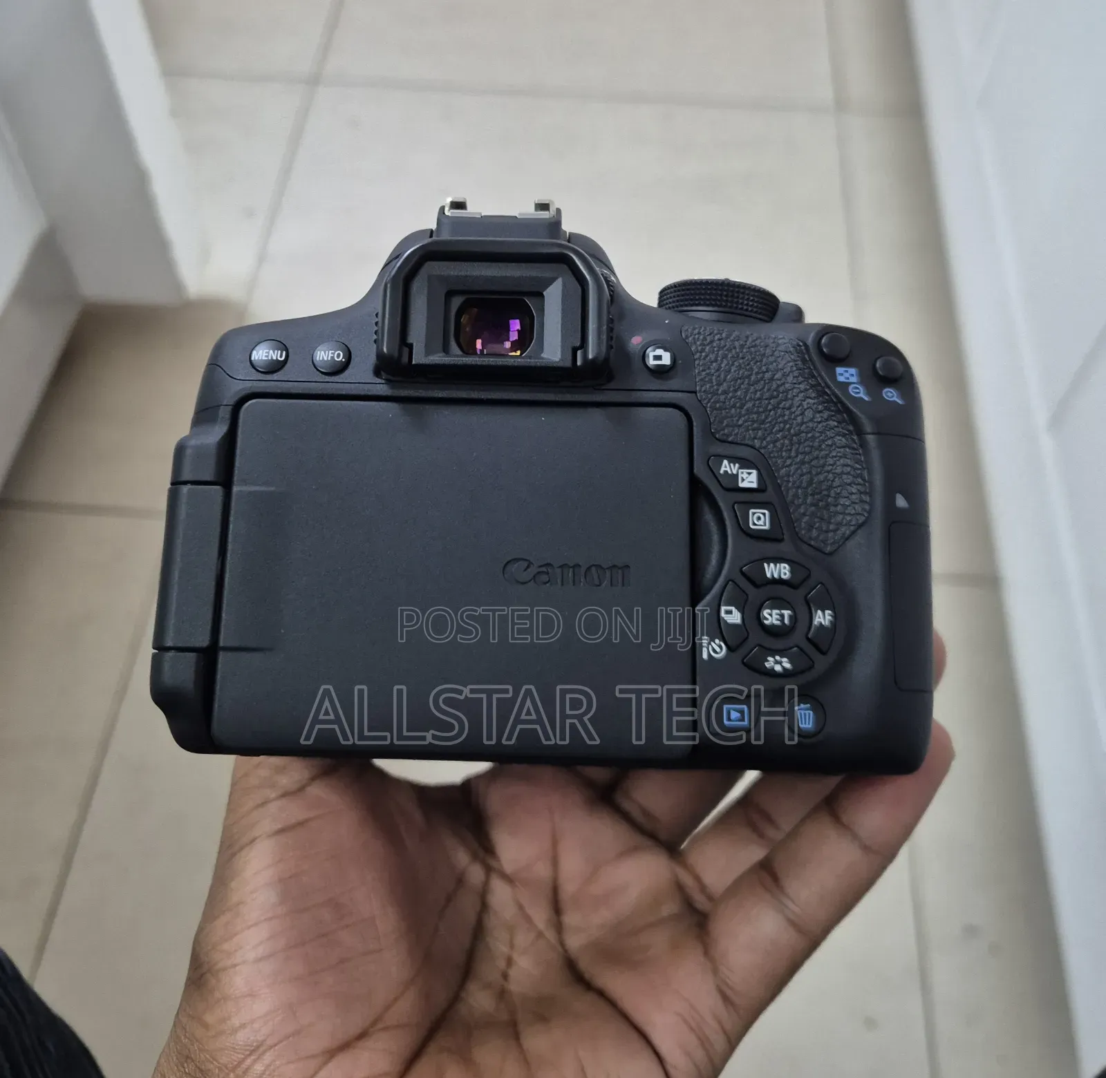 Canon Eos 750D With 18-55mm Kit Lens