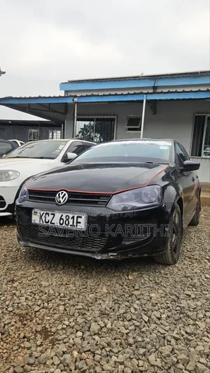 Volkswagen Polo 2013 Black