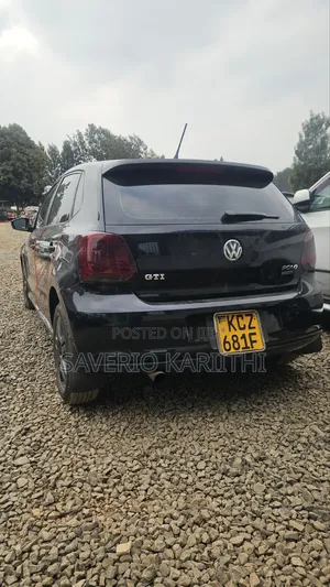 Volkswagen Polo 2013 Black