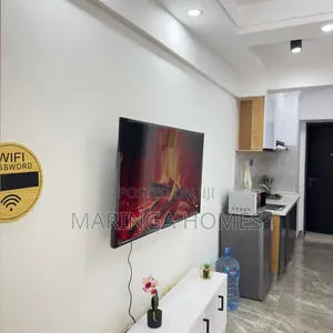 Studio Airbnb in Kilimani | Fully Furnished | Pool, Gym Fast WiFi