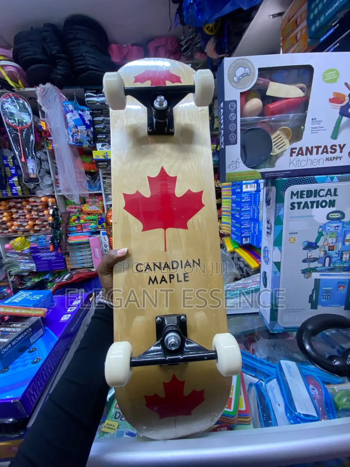 Professional Adult Skateboard Strong Wheels Grip Tape