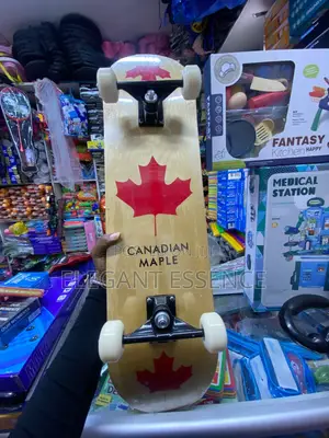Professional Adult Skateboard Strong Wheels Grip Tape