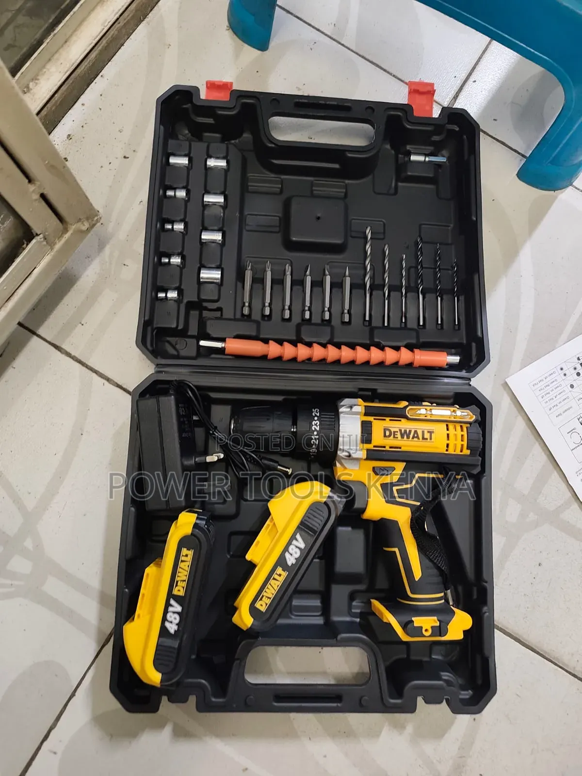 Cordless Drill Driver Kit