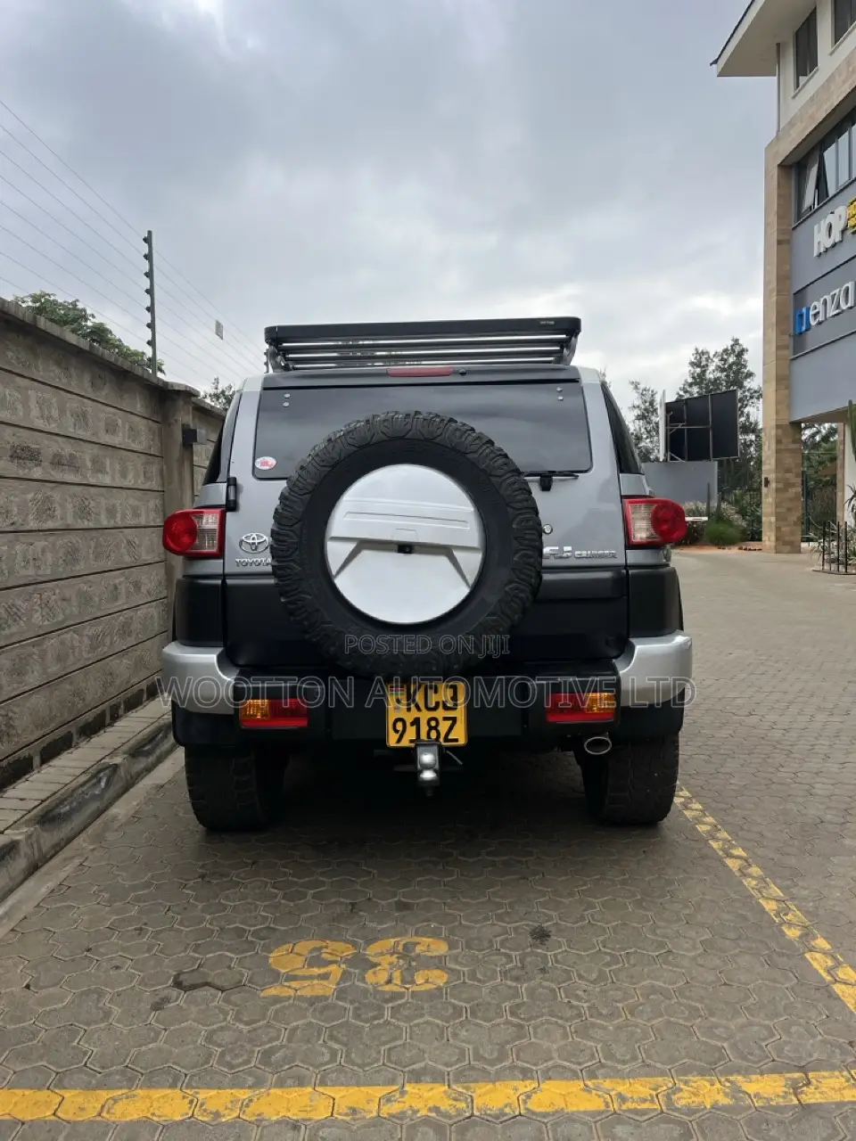 Toyota FJ Cruiser 2013 Gray