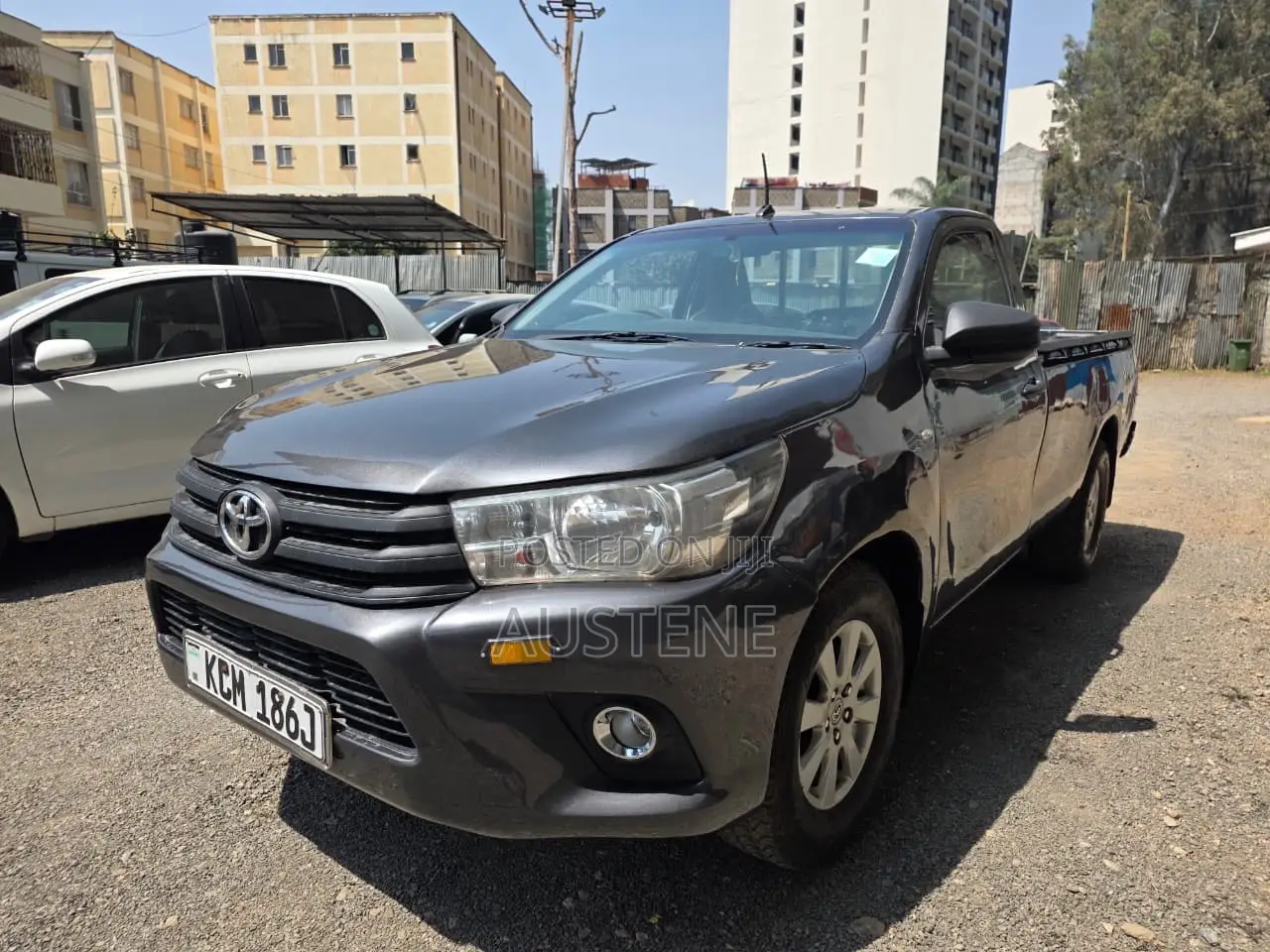 Toyota Hilux 2017 Gray