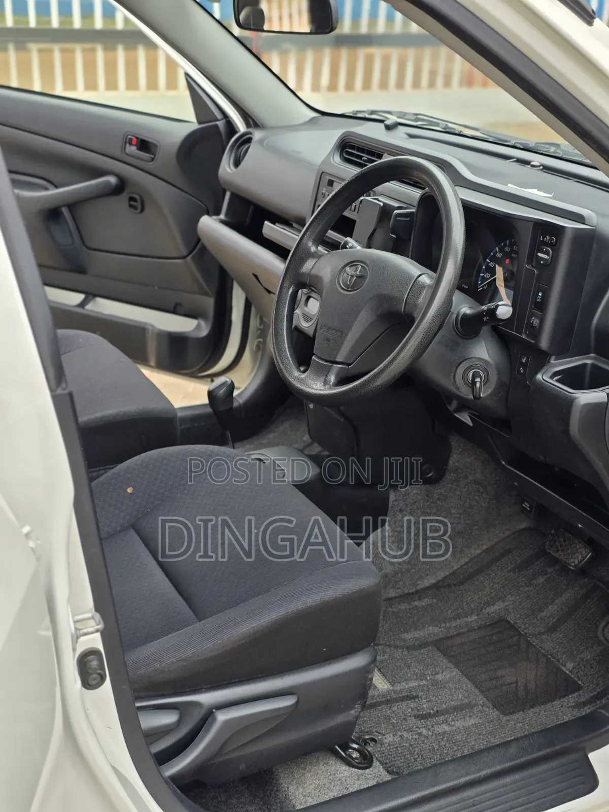 Toyota Succeed 2019 Pearl