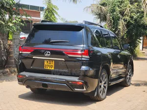 Lexus LX 570 AWD 2015 Black