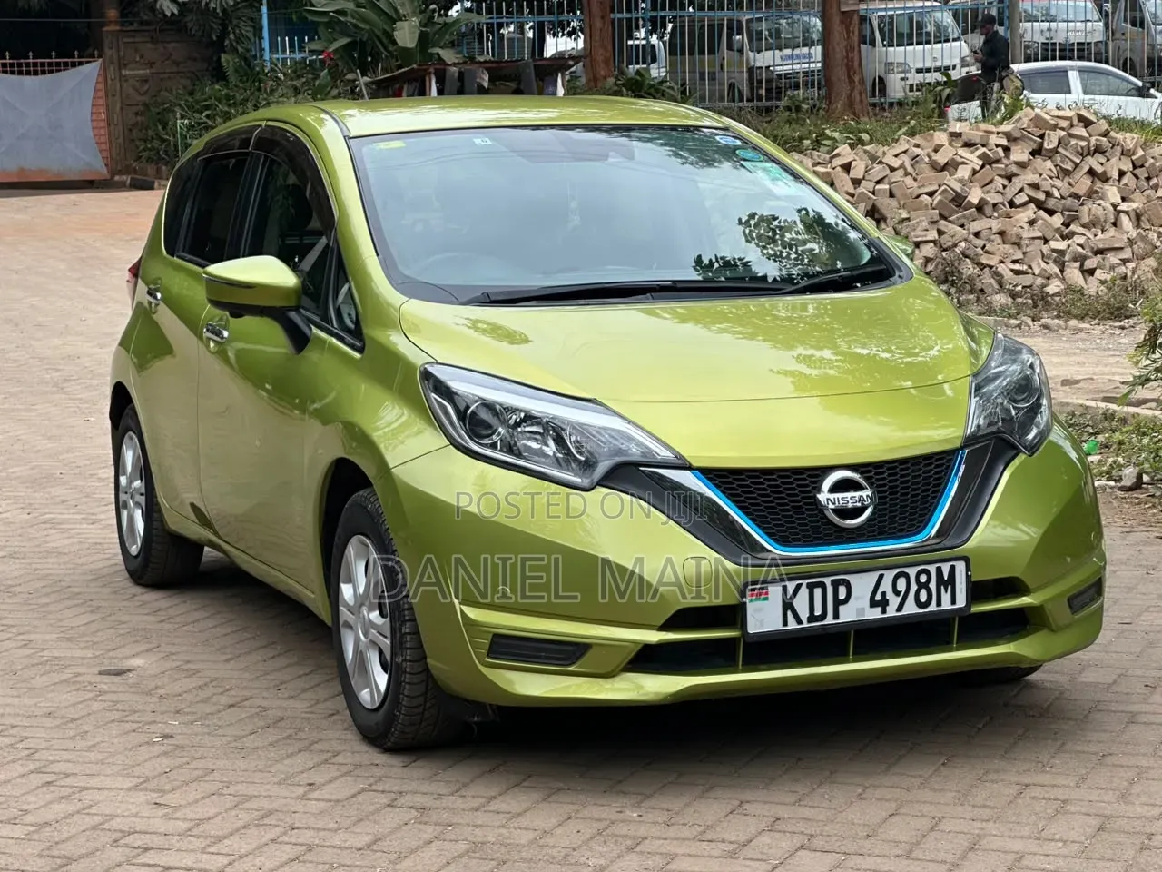 Nissan Note 2017 Green