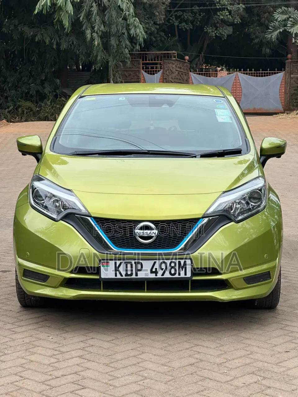 Nissan Note 2017 Green
