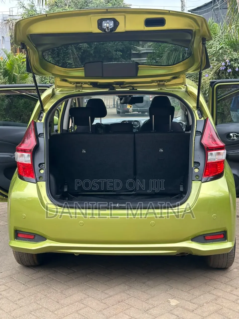 Nissan Note 2017 Green