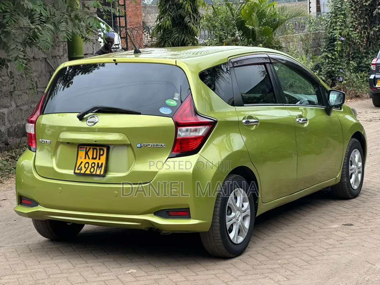Nissan Note 2017 Green