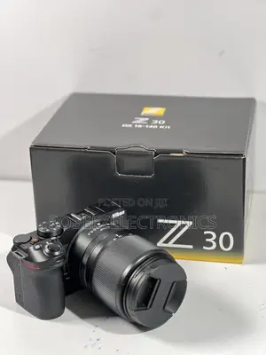 Nikon Z 30 Mirrorless Camera With NIKKOR Z DX 16-50mm Lens